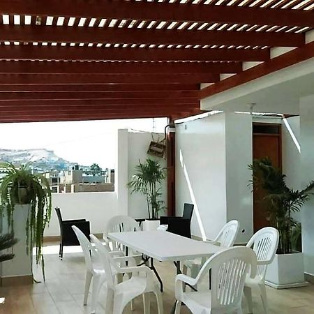 Hospedaje Luna Llena San Vicente de Cañete Zewnętrze zdjęcie